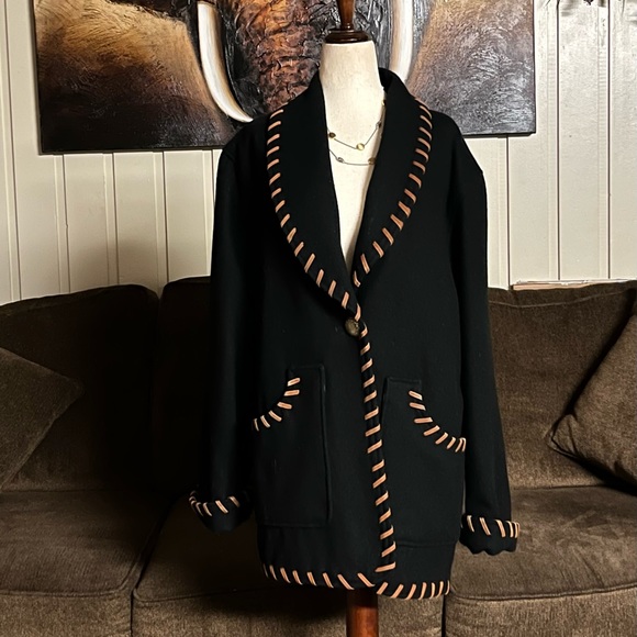 Luskey’s • Women • Medium • Vintage • Wool • Black • Coat • W/ Leather Trim - Picture 2 of 12